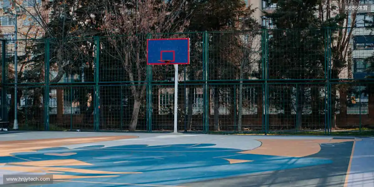 高清画质 + 专业解说，打造沉浸式观赛体验！🎧